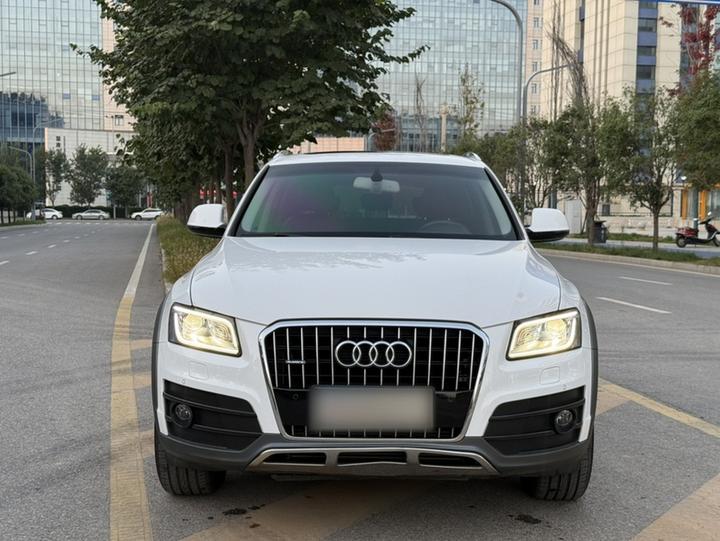 Q5 2018 Collection 40 TFSI Tech photo 2