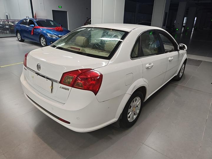 Excelle 2015 1.5L AT Classic photo 6