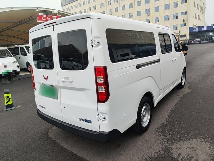 Wuling 2026 330km Bus Comfort photo 4