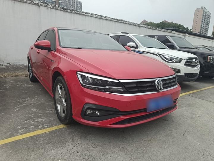 Lamando 2021 230TSI DSG photo 3