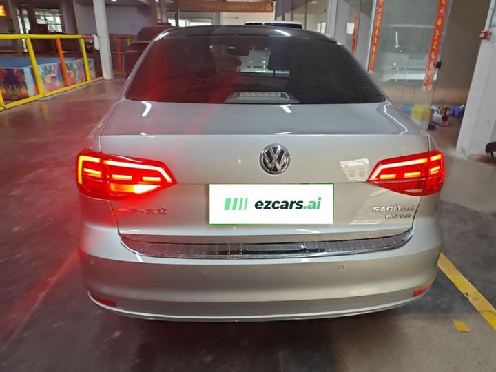 Sagitar 2018 180TSI DSG Exclusive photo 5