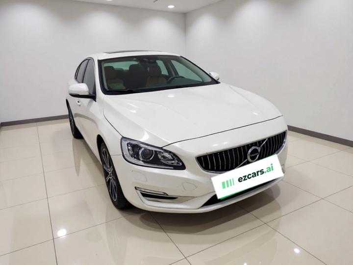 S60 2018 S60L T5 Progressive photo 3
