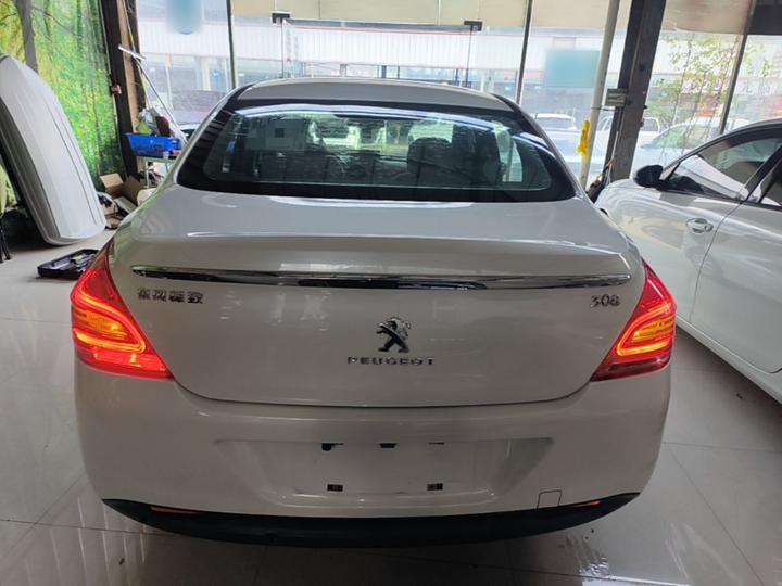 308 2014 Classic 1.6L AT photo 5