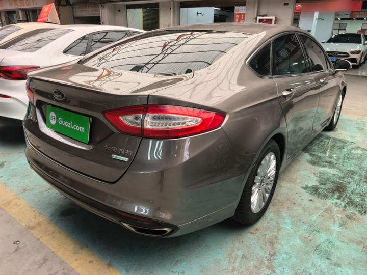 Mondeo 2013 2.0L GTDi200 Fashion photo 4