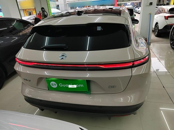 ET5T 2024 75kWh Touring photo 5