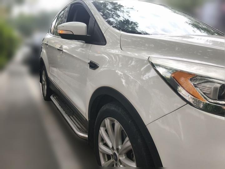 Kuga 2018 Facelift EcoBoost 180 RWD photo 3