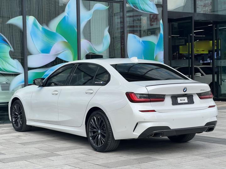 3 Series 2022 Facelift 325Li M M Sport Night Package photo 5