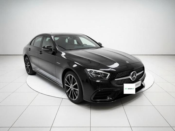 E-Class EV 2022 Facelift E 350 e L PHEV Sport photo 3