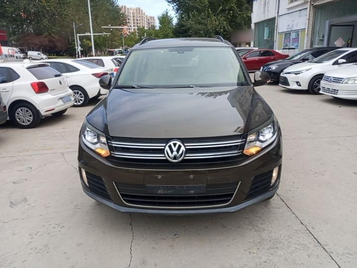 Tiguan 2015 1.8TSI AT RWD Comfort photo 2