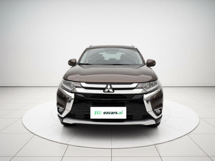 Outlander 2016 2.4L AWD Elite 5-Seater photo 2