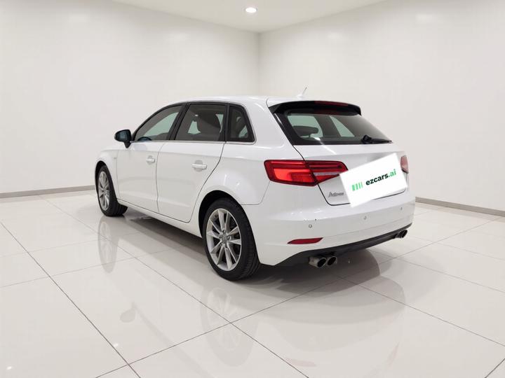 A3 2018 30 Anniversary Sportback 35 TFSI Progressive photo 4