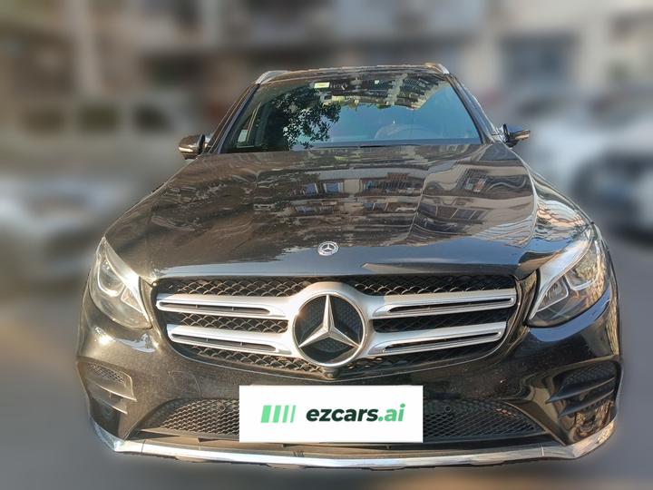 GLC 2019 Facelift GLC 260 L 4MATIC Luxury photo 2