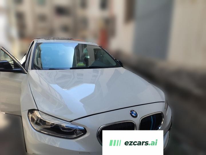 1 Series 2018 118i Sport photo 3