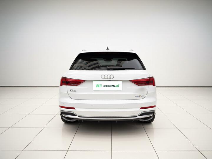 Q3 2019 40 TFSI Fashion Dynamic photo 3