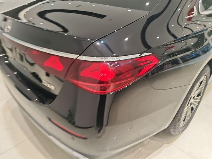 E-Class 2025 Facelift E 260 L photo 7