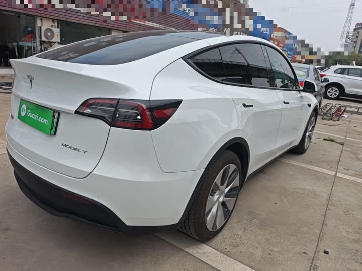 Model Y 2021 Standard Range RWD photo 4