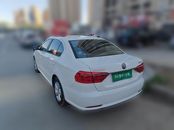 Lavida 2013 Facelift Classic 1.6L AT photo 5