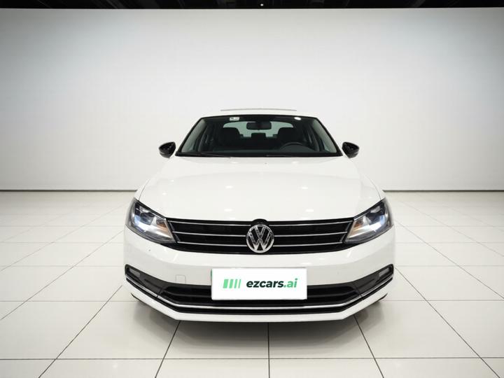 Sagitar 2017 230TSI AT Comfort photo 2