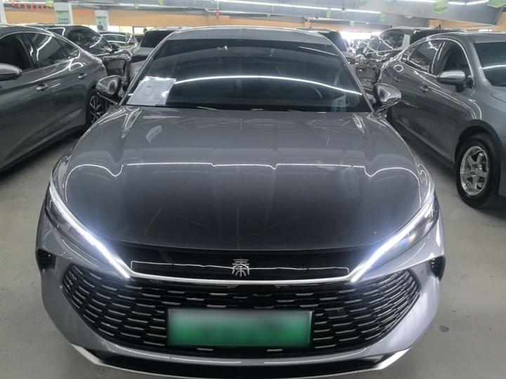Qin L 2025 DM-i ADAS 80KM Leading photo 2
