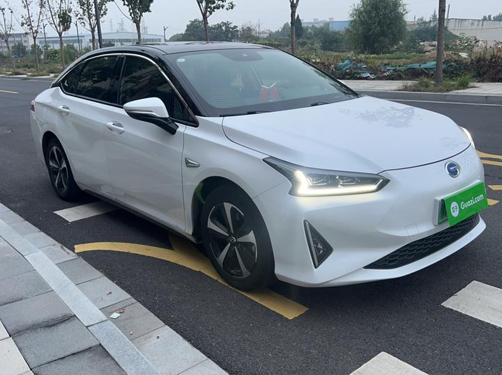 GAC Toyota iA5 2019 Luxury photo 3
