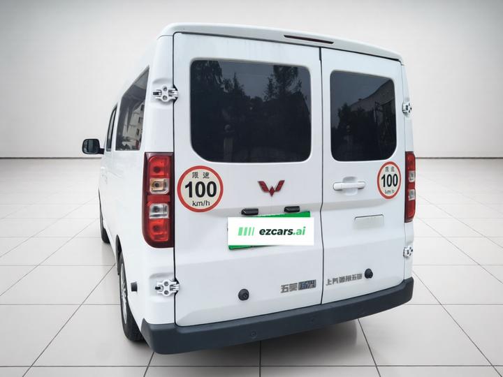 Wuling 2026 440km Bus Comfort 9-Seater photo 4