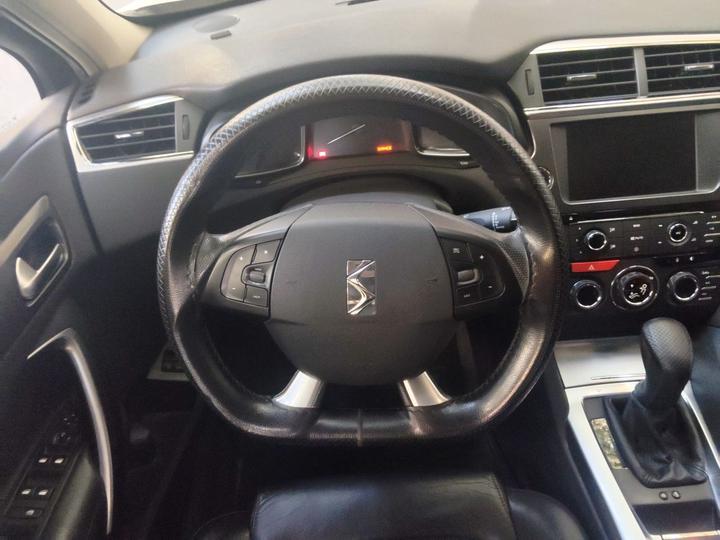 6 2016 1.6T Luxury THP160 photo 7