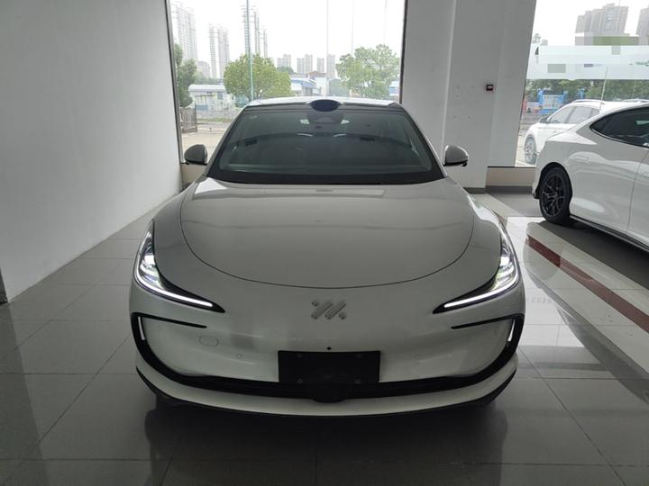 IM Motors L6 2024 Max Standard photo 2