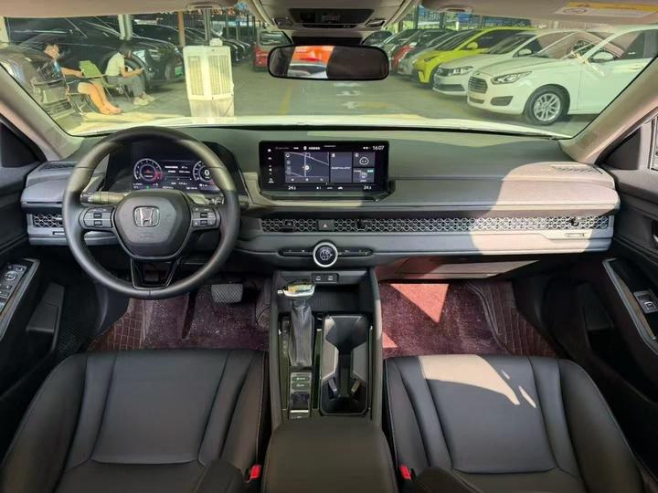 Accord 2023 260TURBO Smart photo 5