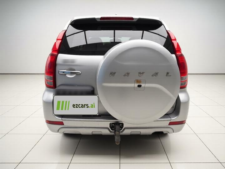 H9 2015 2.0T AWD Luxury 7-Seater photo 5