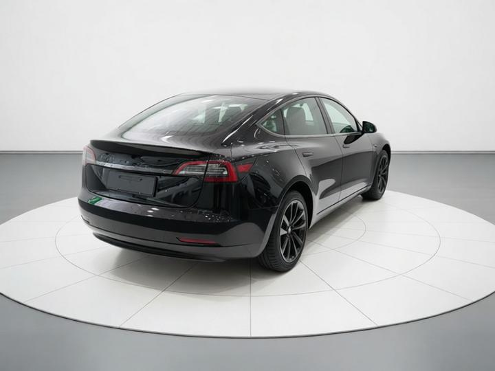 Model 3 2022 RWD photo 6