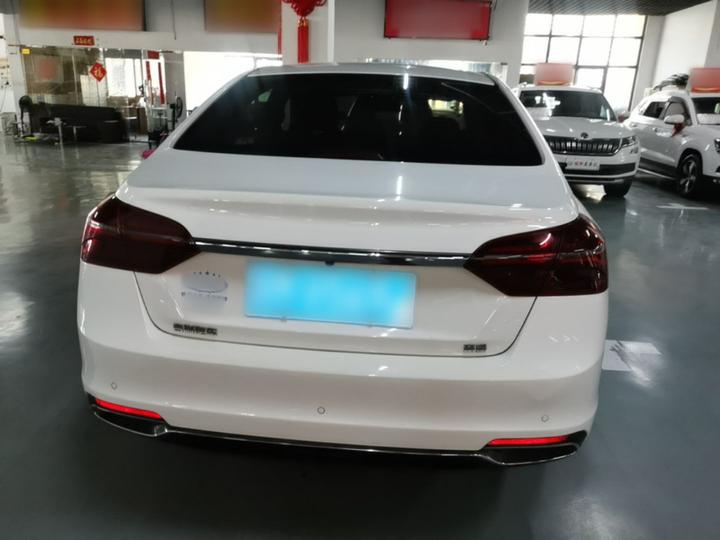 Emgrand 2020 1.5L CVT photo 5