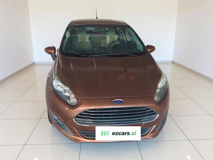 2013 Sedan 1.5L AT photo 2