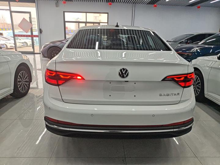 Sagitar 2025 Facelift 200TSI DSG photo 3
