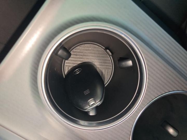 GAC Trumpchi E8 2024 2.0L Honor photo 8