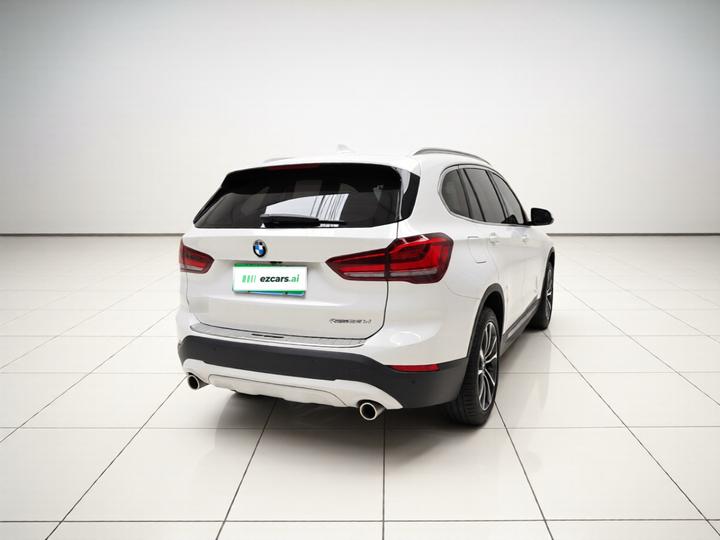 X1 2021 xDrive25Li Exclusive photo 6