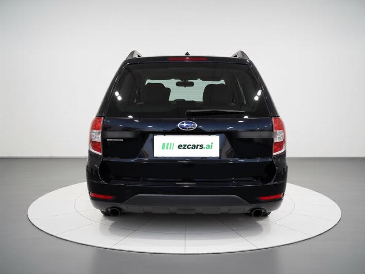 Forester 2011 2.5XS AT Luxury photo 5