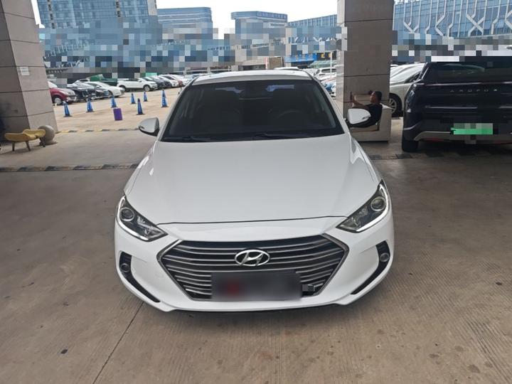 Elantra 2016 1.6L AT Smart Elite photo 2