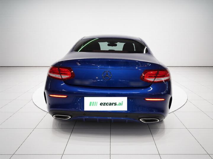 C-Class Imported 2016 C 200 4MATIC Coupe photo 5
