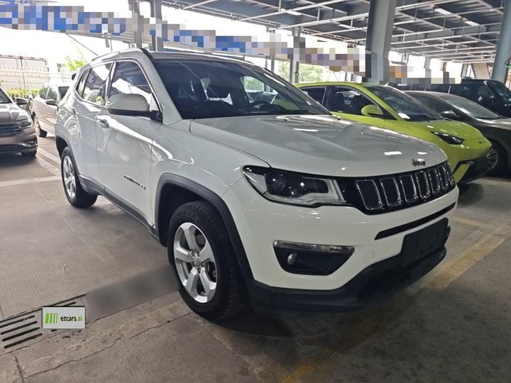 Compass 2017 200T AT photo 5