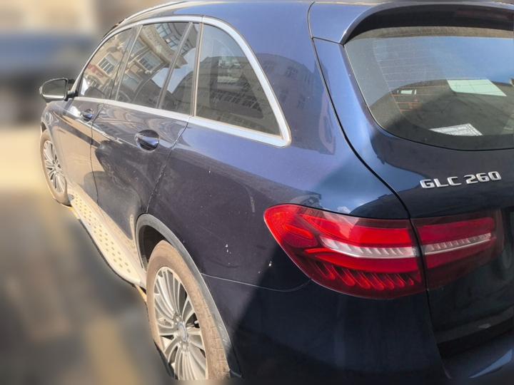 GLC 2017 GLC 260 4MATIC Dynamic photo 4