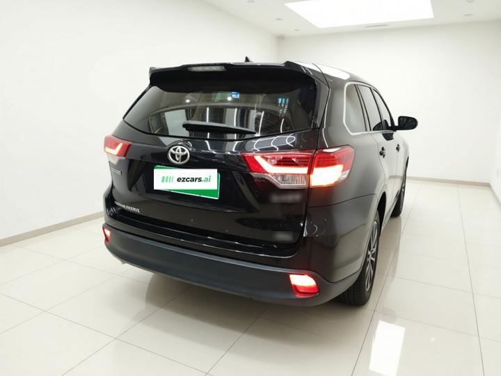 Highlander 2018 2.0T AWD Elite 7-Seater China VI photo 6