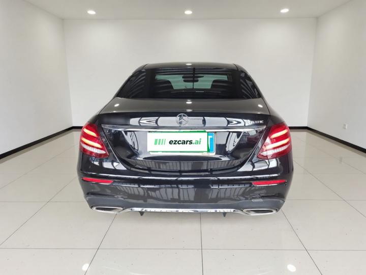 E-Class 2017 E 320 L Sport 4MATIC photo 5