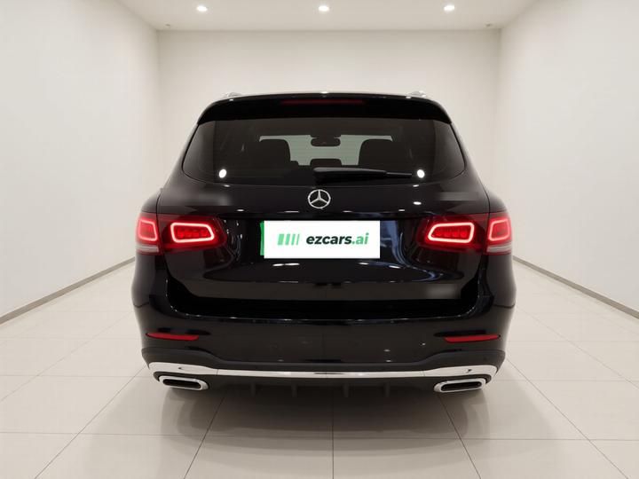 GLC 2022 GLC 300 L 4MATIC Dynamic Edition photo 5