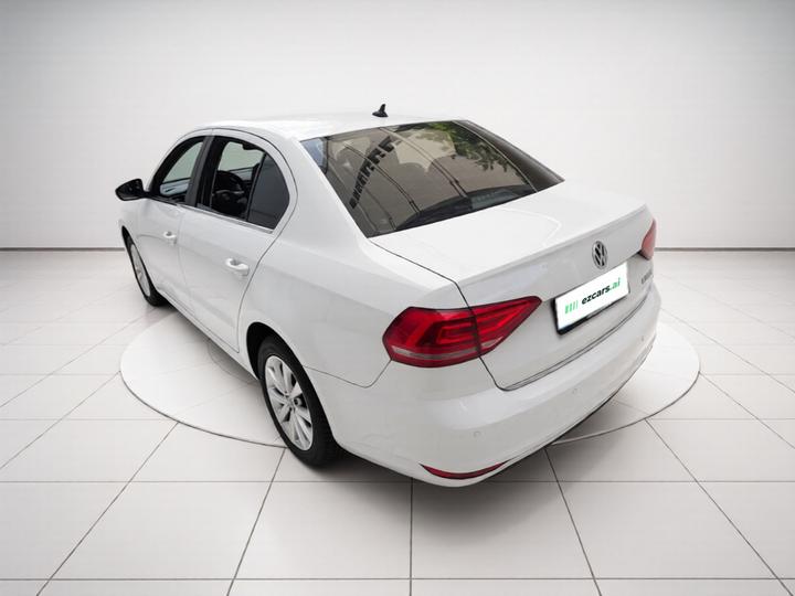 Lavida 2017 1.6L MT Comfort photo 4