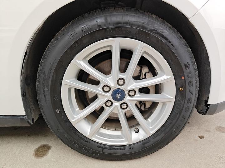 Focus 2015 Hatchback 1.6L AT photo 4