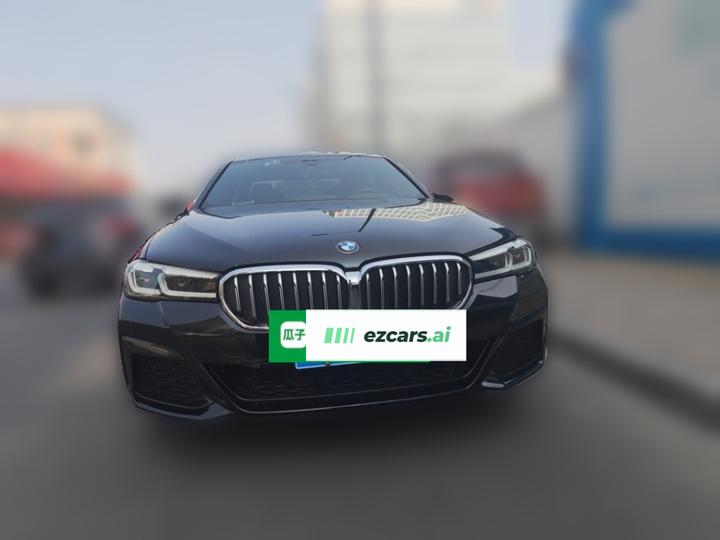 5 Series 2022 Facelift 525Li M Sport Package photo 2