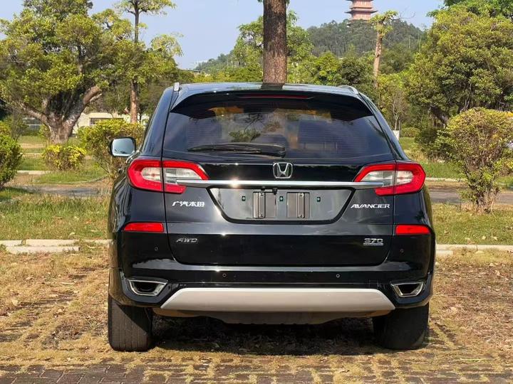 Avancier 2017 370TURBO AWD Exclusive photo 2
