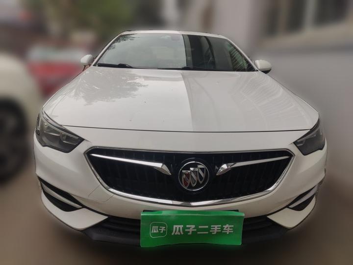 Regal 2017 30H Elite photo 2