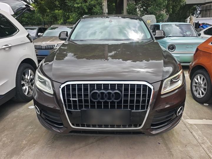 Q5 2016 40 TFSI Tech photo 2