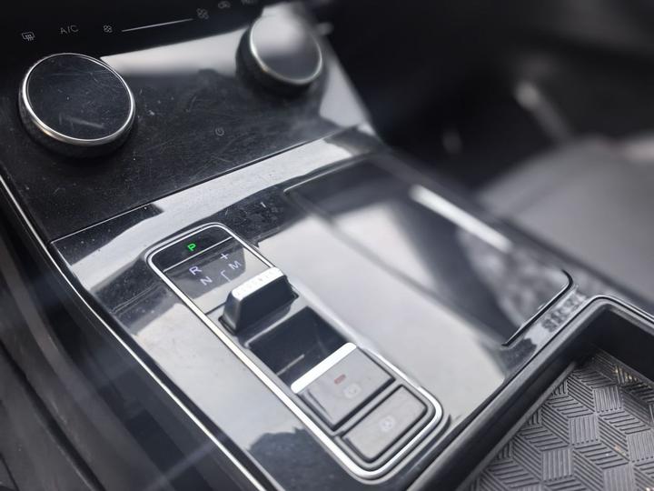 LX 2020 1.5T CVT photo 5